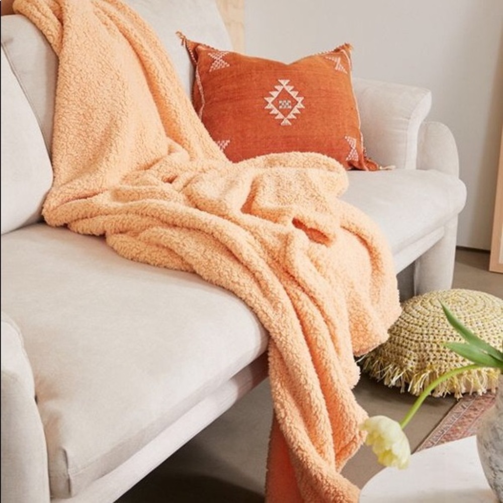 ISO Urban Outfitters Amped Fleece Throw Blanket
